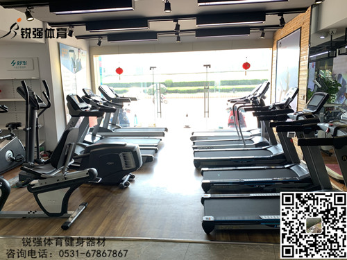 JN江南体育官方网站体育旗舰店的跑步机和椭圆机