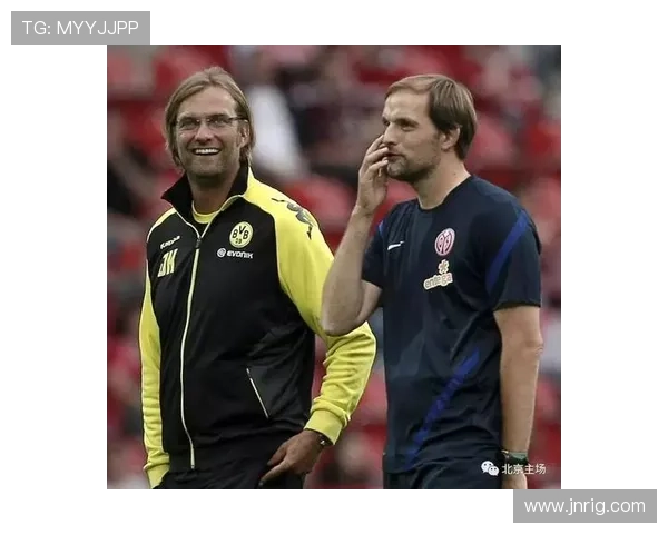 图赫尔战术革新引领的现代足球攻防平衡趋势分析