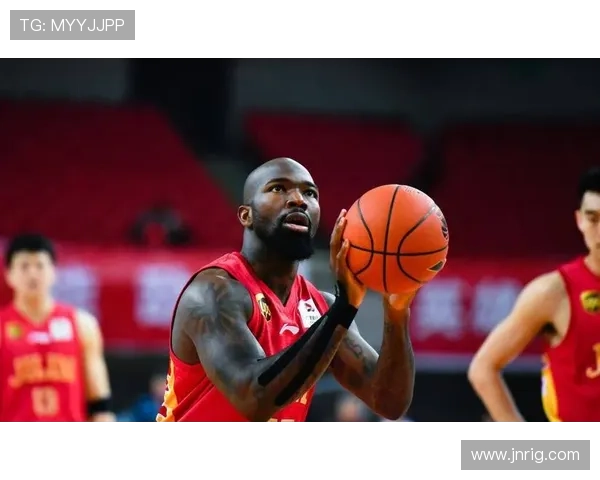 萨拉戈萨新赛季表现值得期待，逼抢体系推动战术革新分析