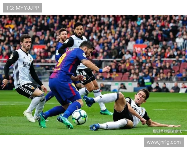 瓦伦西亚:传统强队光环褪去,对西甲竞争格局带来变化 瓦伦西亚:传统强队光环褪去,对西甲竞争格局带来变化