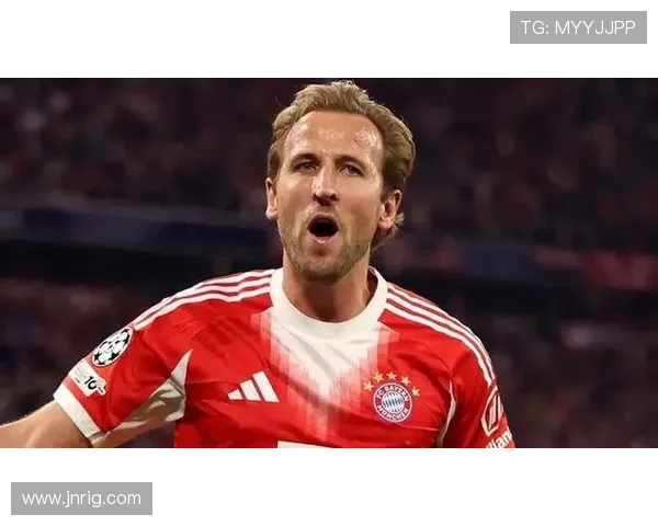 凯恩 vs 莱万：拜仁中锋传承中的战术角色与终结效率对比