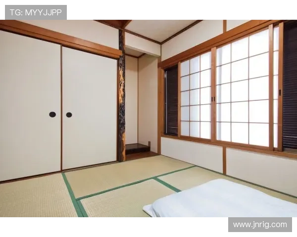 大阪刚买下比她训练馆还大的衣帽间，网友：这姐是把球拍当信用卡刷？